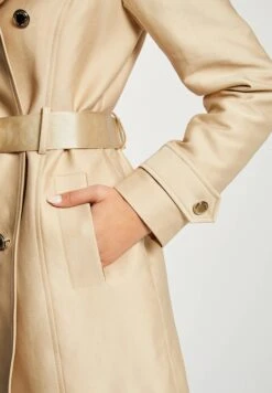 MORGAN Straight Belted With Hood - Trench - Beige 10 MORGAN Straight Belted With Hood - Trench - Beige -Next Soldes b3b71cece63648c6aa9432c4d299e49f