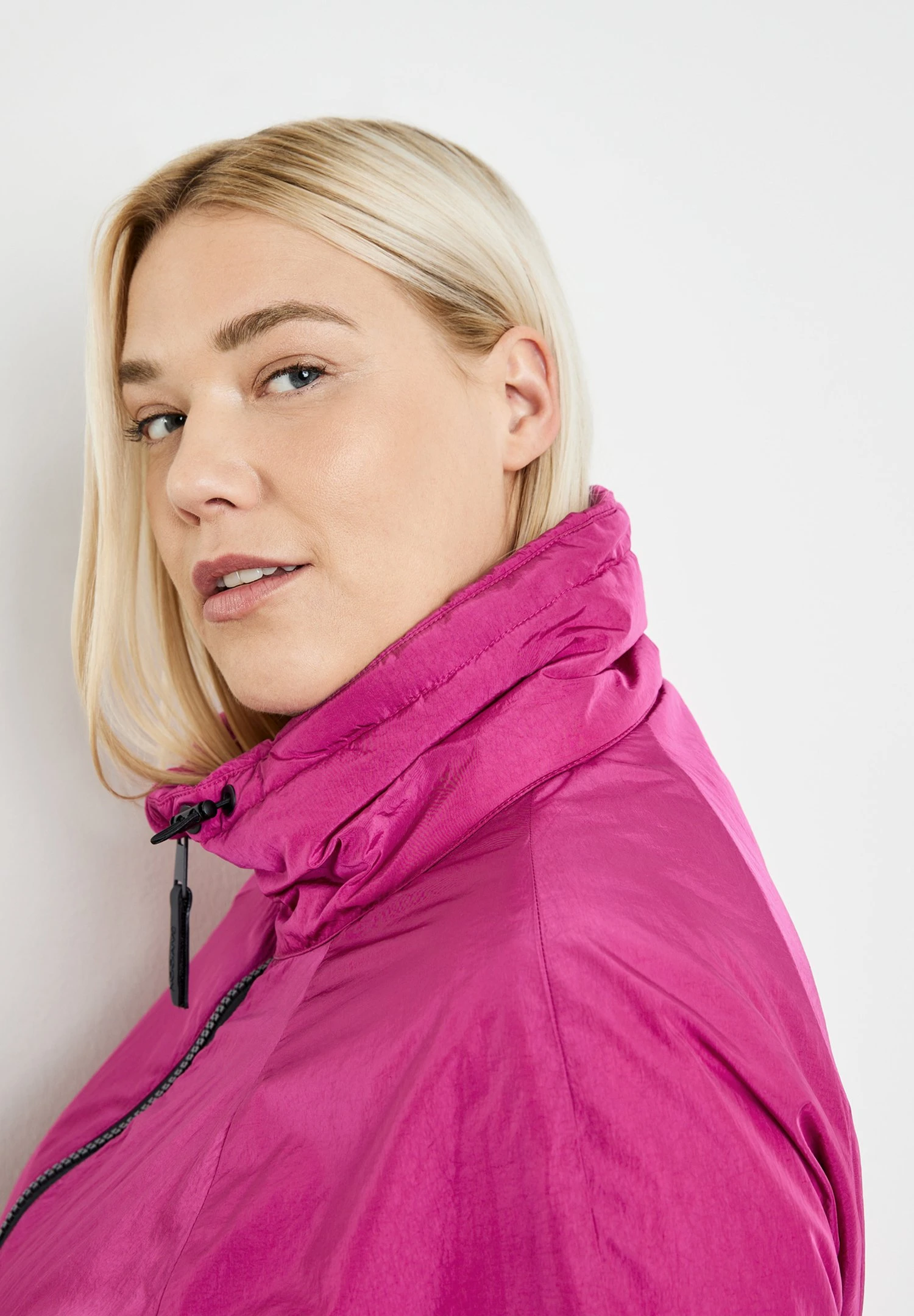 Leicht - Parka - Wild Berry 6 Leicht - Parka - Wild Berry – Image 4