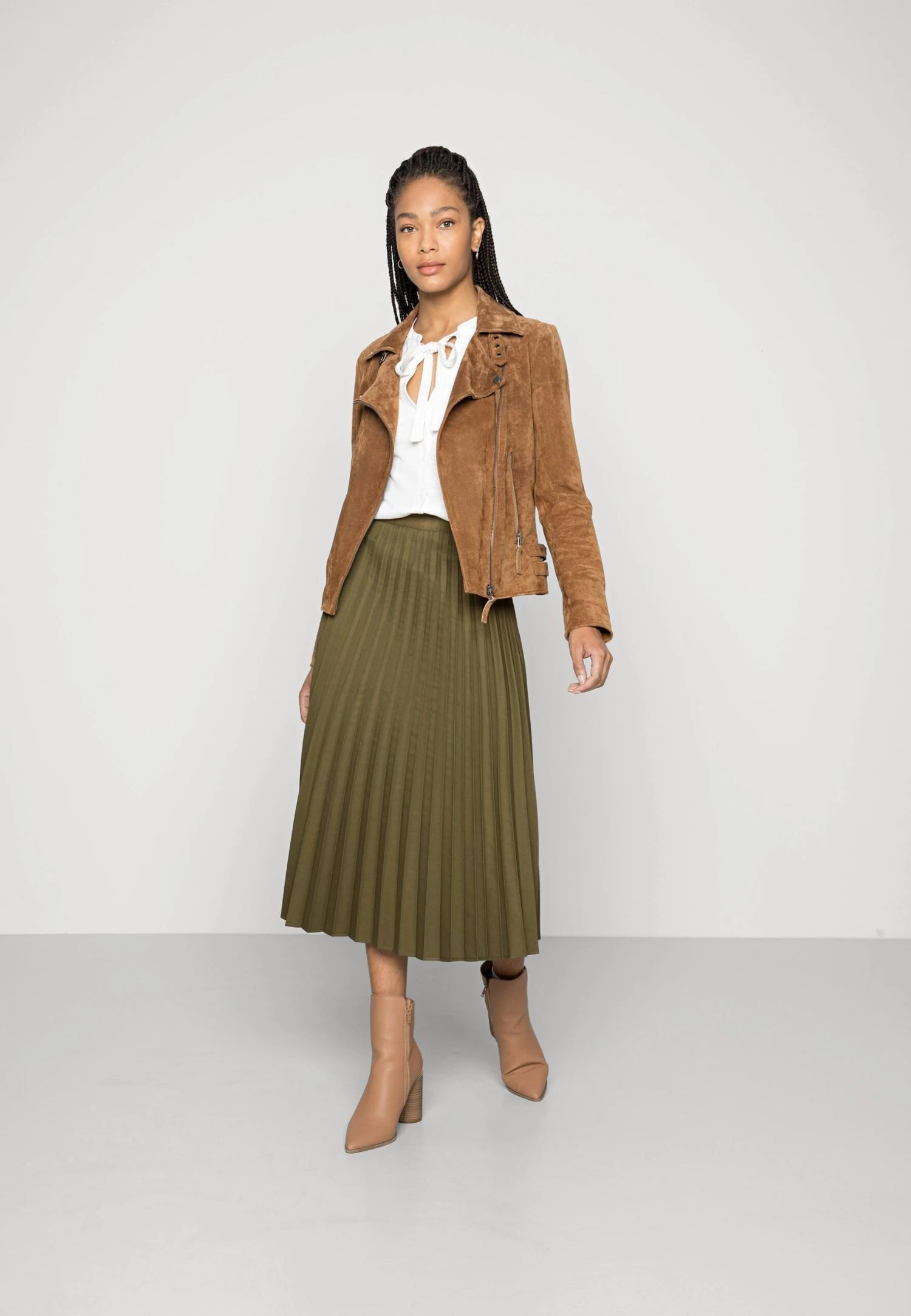 ESPRIT Bow Tie - T-Shirt À Manches Longues - Off White 4 ESPRIT Bow Tie - T-Shirt À Manches Longues - Off White – Image 2