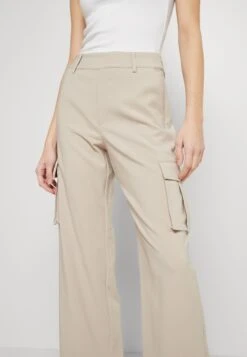 Gestuz Joellegz - Pantalon Classique - String -Next Soldes b7bb9355decd4f7f82d77b09d23c1fbb