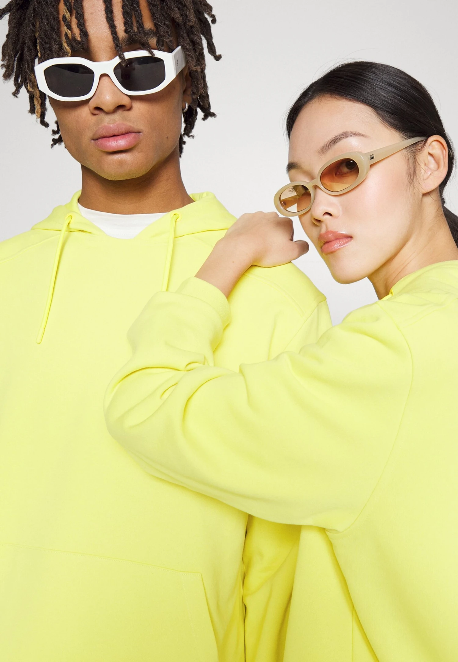 K-Way Exclusive Unisex Jason - Sweat À Capuche - Yellow Lemon 7 K-Way Exclusive Unisex Jason - Sweat À Capuche - Yellow Lemon – Image 5
