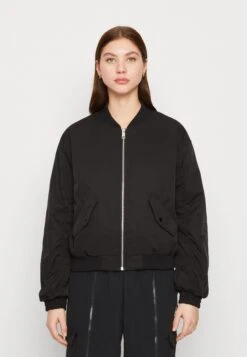 Vero Moda Alexa Short Boos - Blouson Bomber - Black