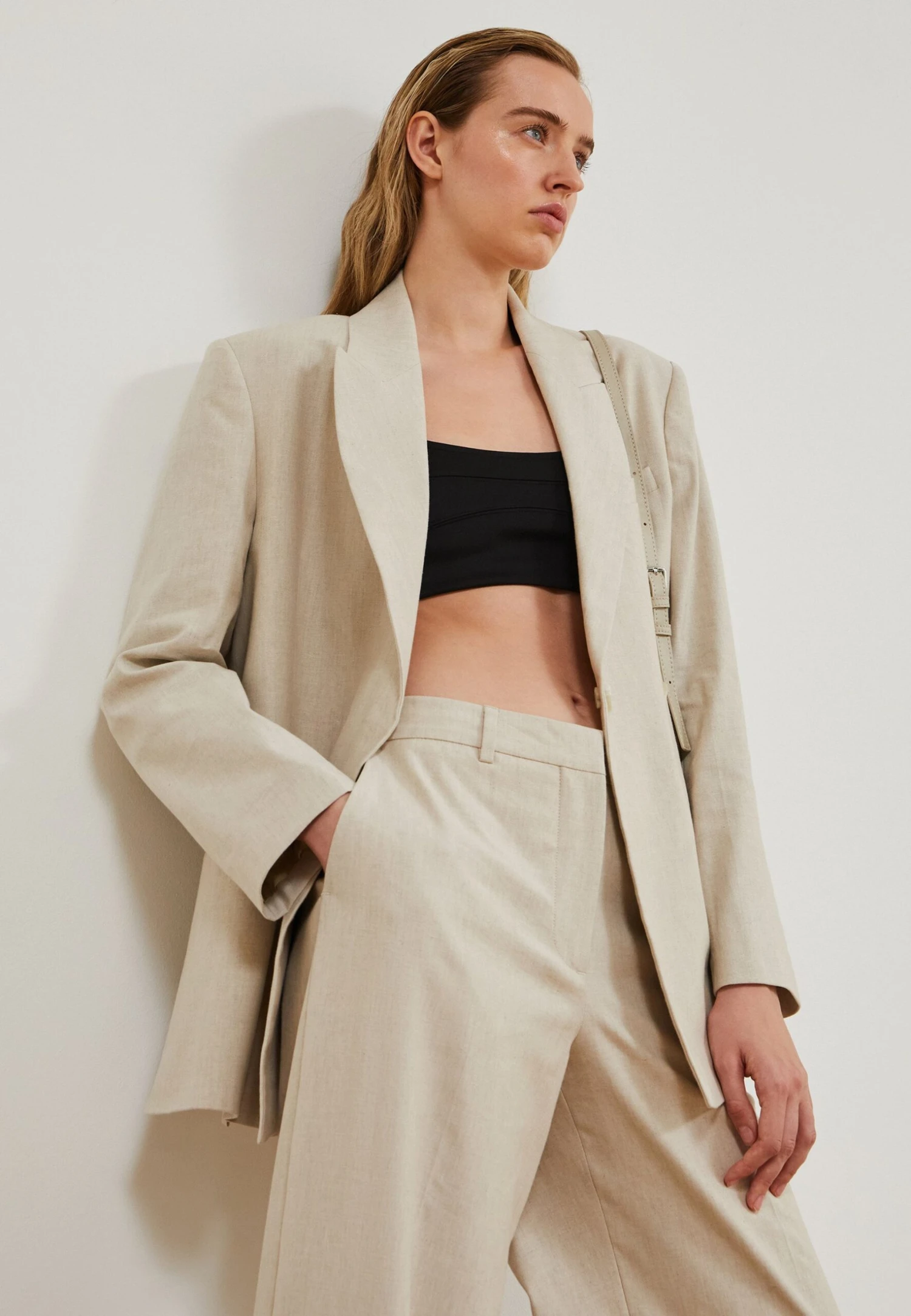 Calvin Klein Tailored - Blazer - Smooth Beige 3 Calvin Klein Tailored - Blazer - Smooth Beige