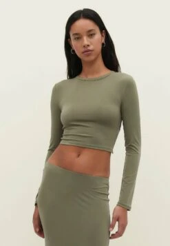Stradivarius With A Low-Cut Back - T-Shirt À Manches Longues - Khaki