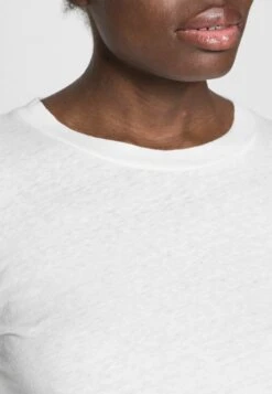 American Vintage Gamipy - T-Shirt À Manches Longues - Blanc 11 American Vintage Gamipy - T-Shirt À Manches Longues - Blanc -Next Soldes c0253ab8d56d4b9583655a2d75e6350a