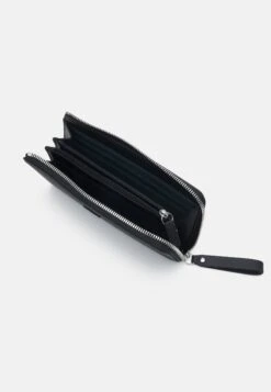 Lacoste Daily Lifestyle Slim Zip Wallet - Portefeuille - Noir -Next Soldes c03cb82cb3e04a6192aec57824486f1d