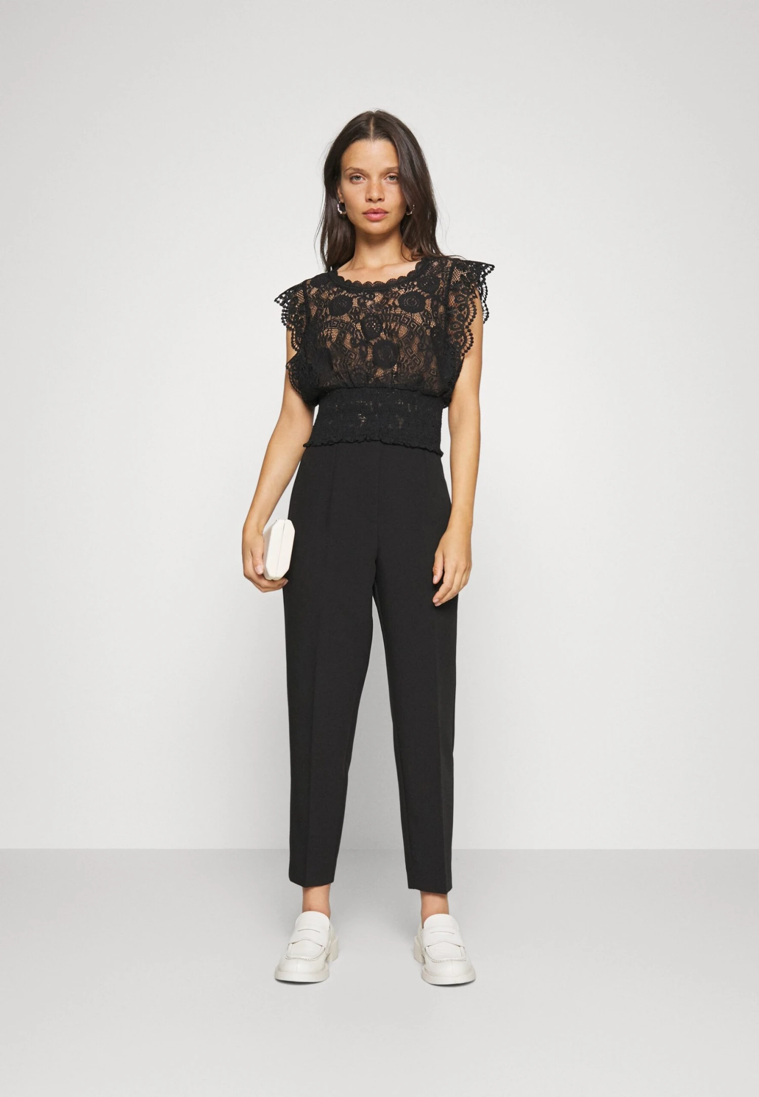Vero Moda Petite Vmsandy Tapered Pant - Pantalon Classique - Black 4 Vero Moda Petite Vmsandy Tapered Pant - Pantalon Classique - Black – Image 2