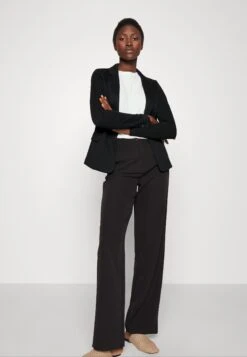 Vero Moda Tall Vmjulia - Blazer - Black -Next Soldes c12e2e8676f343e2bca1052e5ce7515c