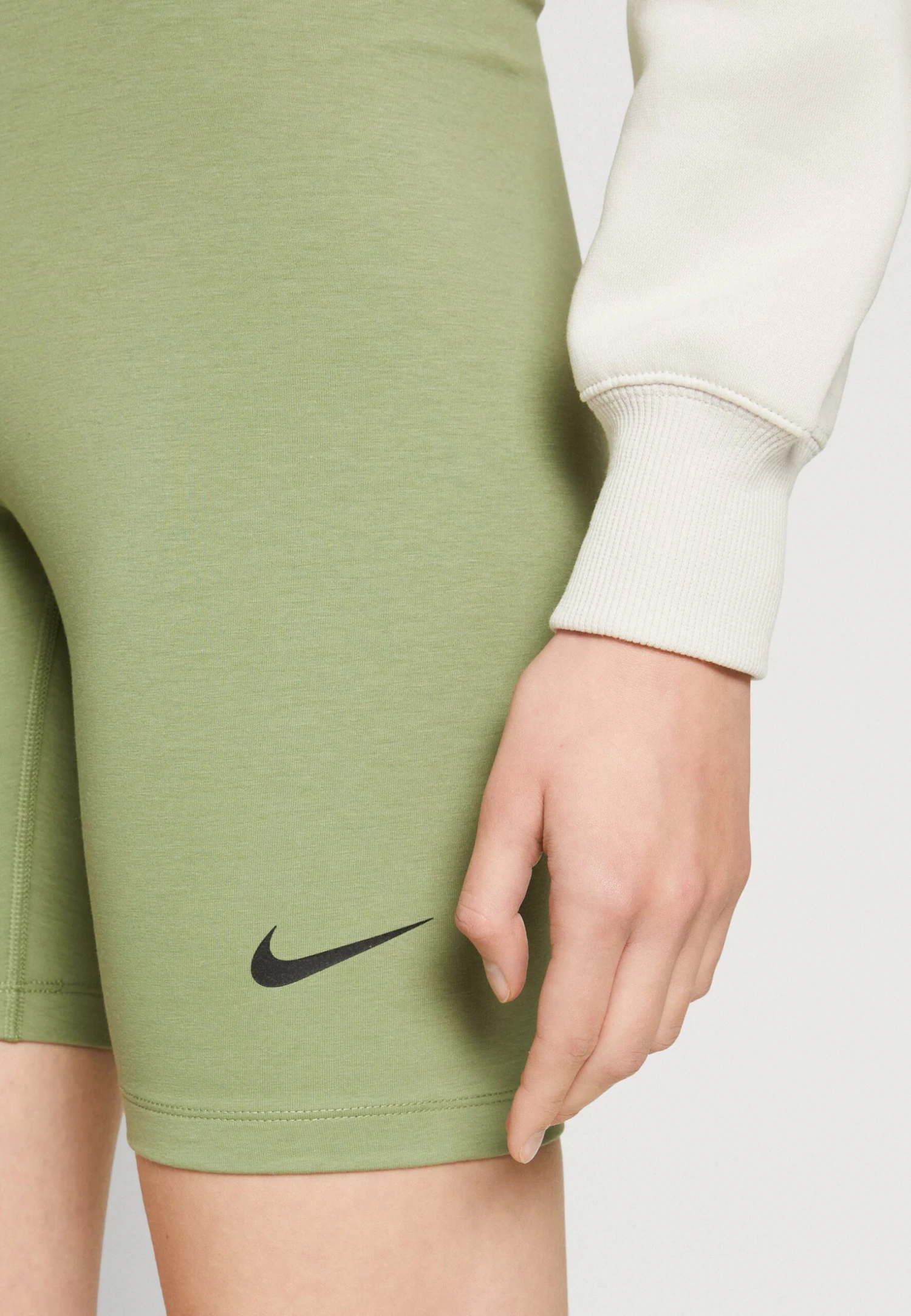 Nike Sportswear Legging - Oil Green 6 Nike Sportswear Legging - Oil Green – Image 4