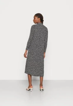 Monki Robe De Jour - Black Dark 9 Monki Robe De Jour - Black Dark -Next Soldes c1972fab239b421f9ce1e813d141aec6