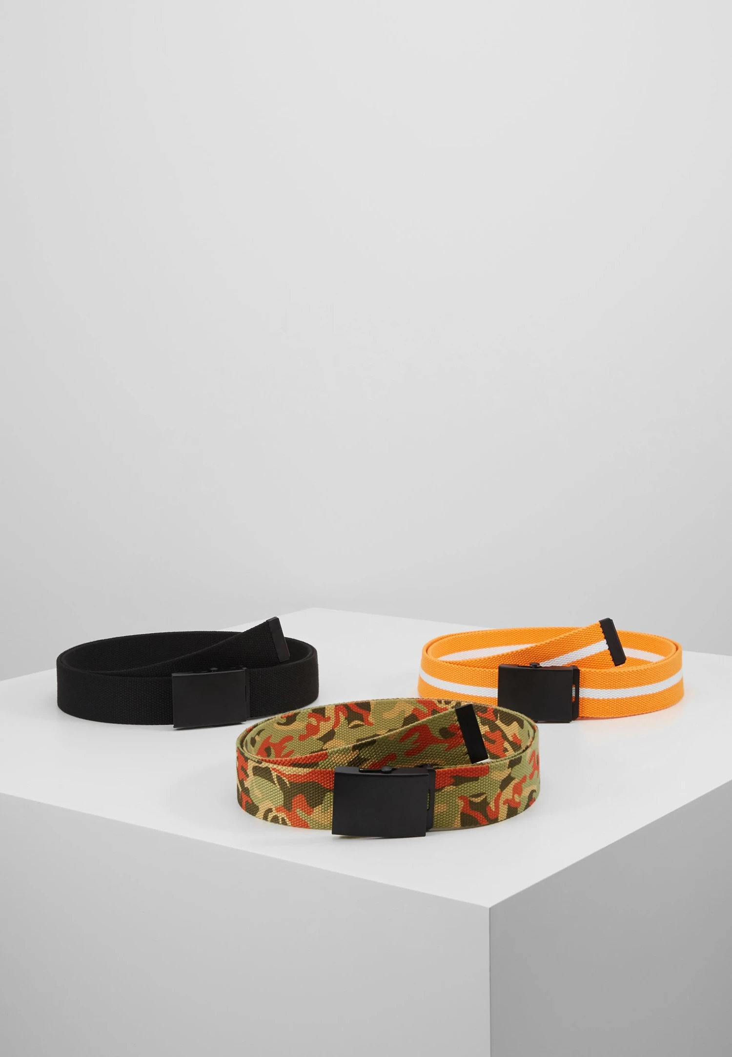 URBAN CLASSICS Trio 3 Pack - Ceinture - Black/Orange/White 3 URBAN CLASSICS Trio 3 Pack - Ceinture - Black/Orange/White