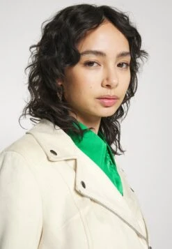 Vero Moda Petite Vmjose Short Jacket - Veste En Similicuir - Birch 11 Vero Moda Petite Vmjose Short Jacket - Veste En Similicuir - Birch -Next Soldes c22b82b0731b45e795da03c4d2ca9be6