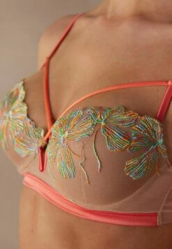 Intimissimi Sofia Candy Colors - Soutien-Gorge À Balconnet - Soft Beige Multicolour 10 Intimissimi Sofia Candy Colors - Soutien-Gorge À Balconnet - Soft Beige Multicolour -Next Soldes c24a69a488ea4d33829f3e7659aa9ce6