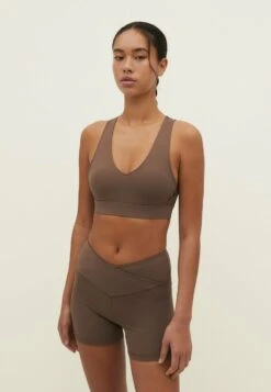 Meilleures ventes 5 Stradivarius V-Neck - Débardeur - Brown