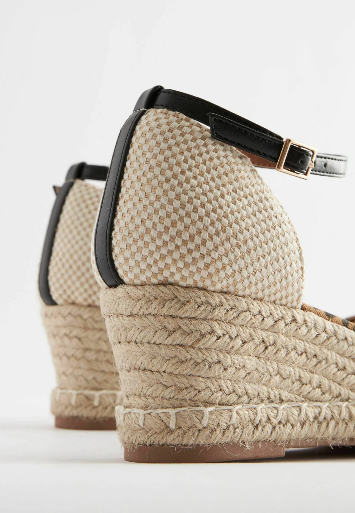 Next Forever Comfort Closed Toe Regular/Wide Fit - Escarpins Compensés - Animal Print 7 Next Forever Comfort Closed Toe Regular/Wide Fit - Escarpins Compensés - Animal Print – Image 5