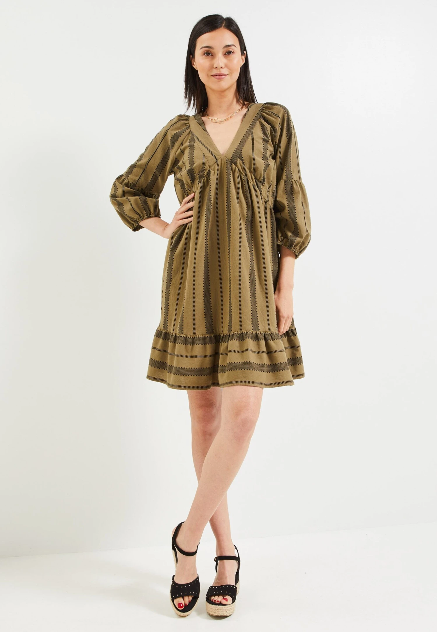 Courte - Robe De Jour - Kaki 4 Courte - Robe De Jour - Kaki – Image 2