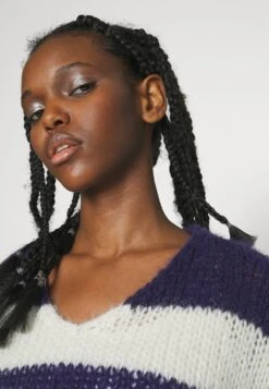 Vero Moda Petite Vmerin Stripe Pullover - Pullover - Astral Aura/Birch -Next Soldes cb8573f91b524e859b23aca48b5f5406