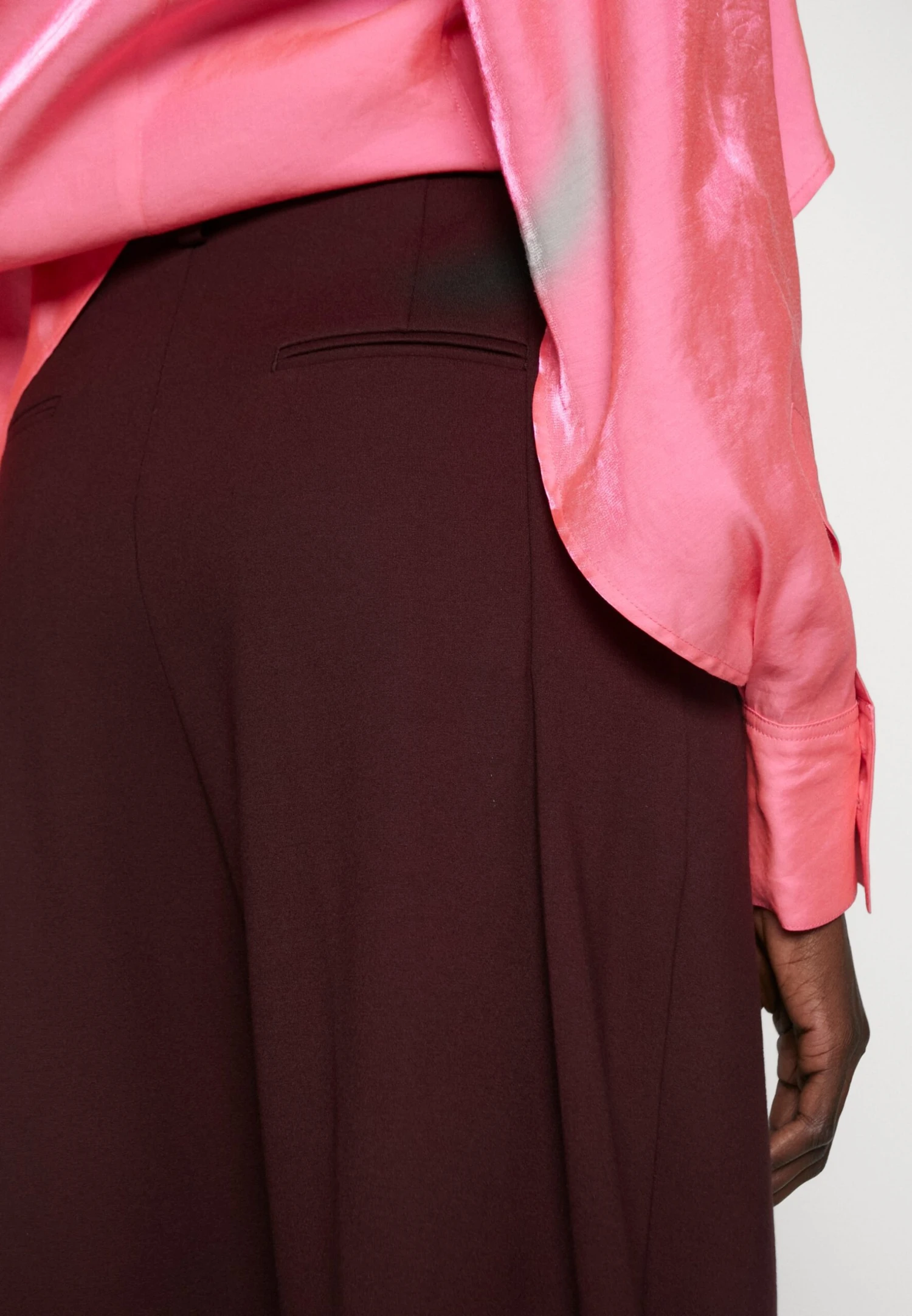 Victoria Beckham Front Pleat Trousers - Pantalon Classique - Rosewood 10 Victoria Beckham Front Pleat Trousers - Pantalon Classique - Rosewood – Image 8