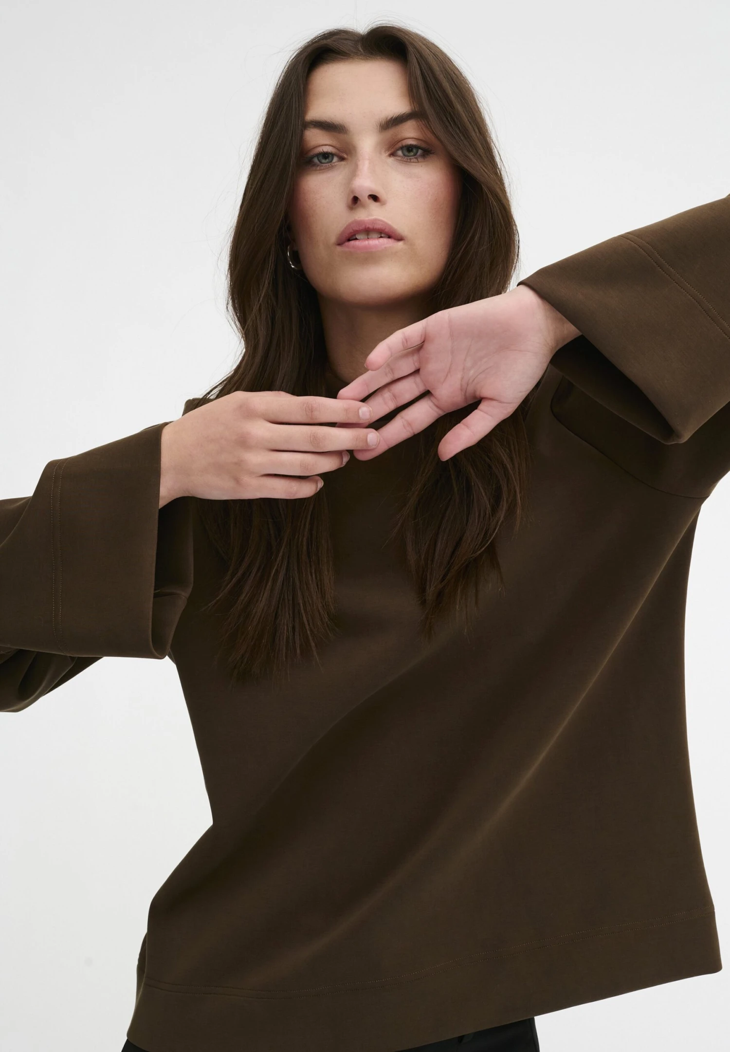 Ellemw Collar - T-Shirt À Manches Longues - Delicioso 6 Ellemw Collar - T-Shirt À Manches Longues - Delicioso – Image 4