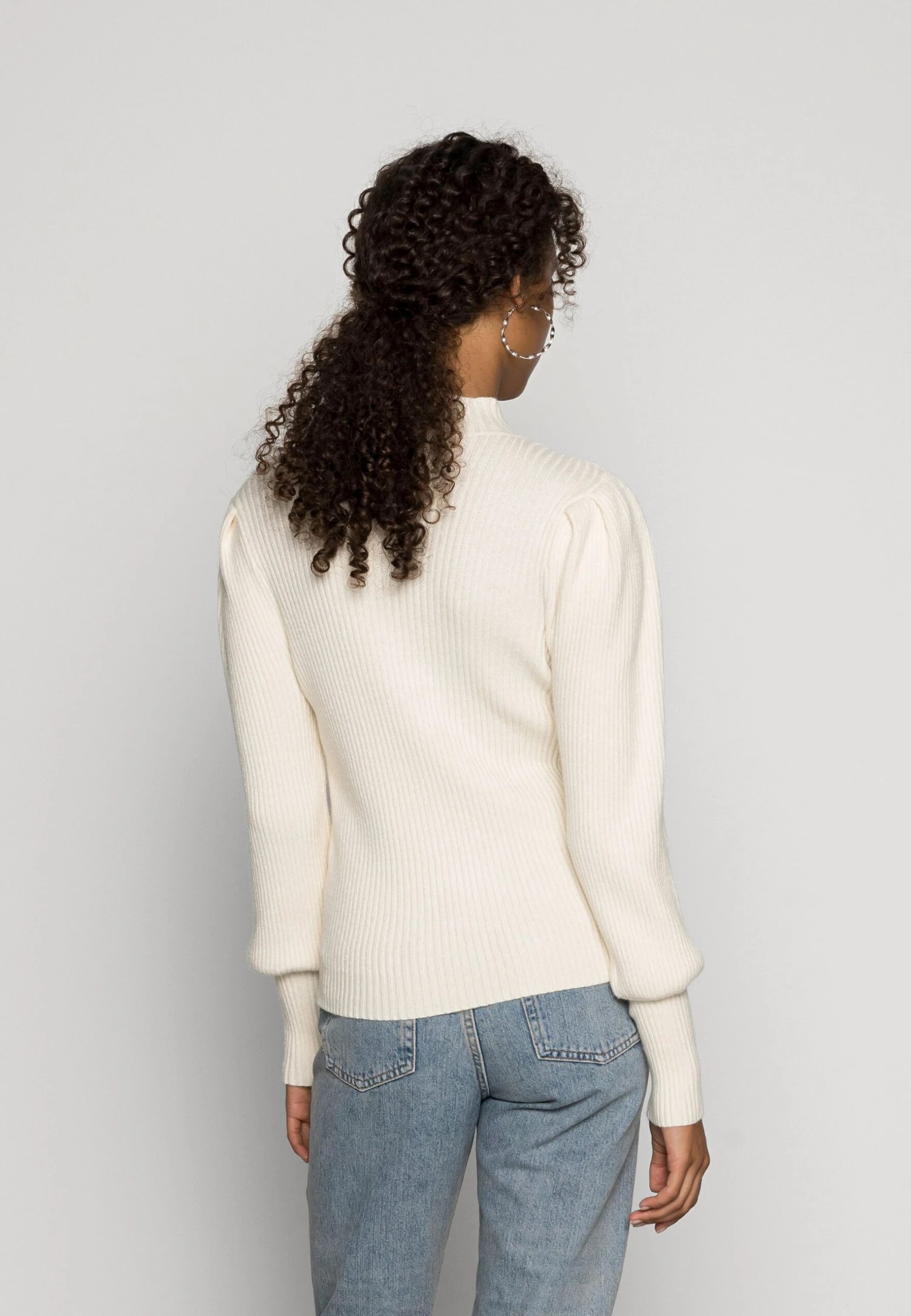 ONLY Katia Ls Highneck - Pullover - Off White 5 ONLY Katia Ls Highneck - Pullover - Off White – Image 3