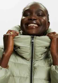 ESPRIT Ultra Light Padded - Veste D'Hiver - Dusty Green 17 ESPRIT Ultra Light Padded - Veste D'Hiver - Dusty Green -Next Soldes d135884fa68f4d64abb1aab8c6b8a32f