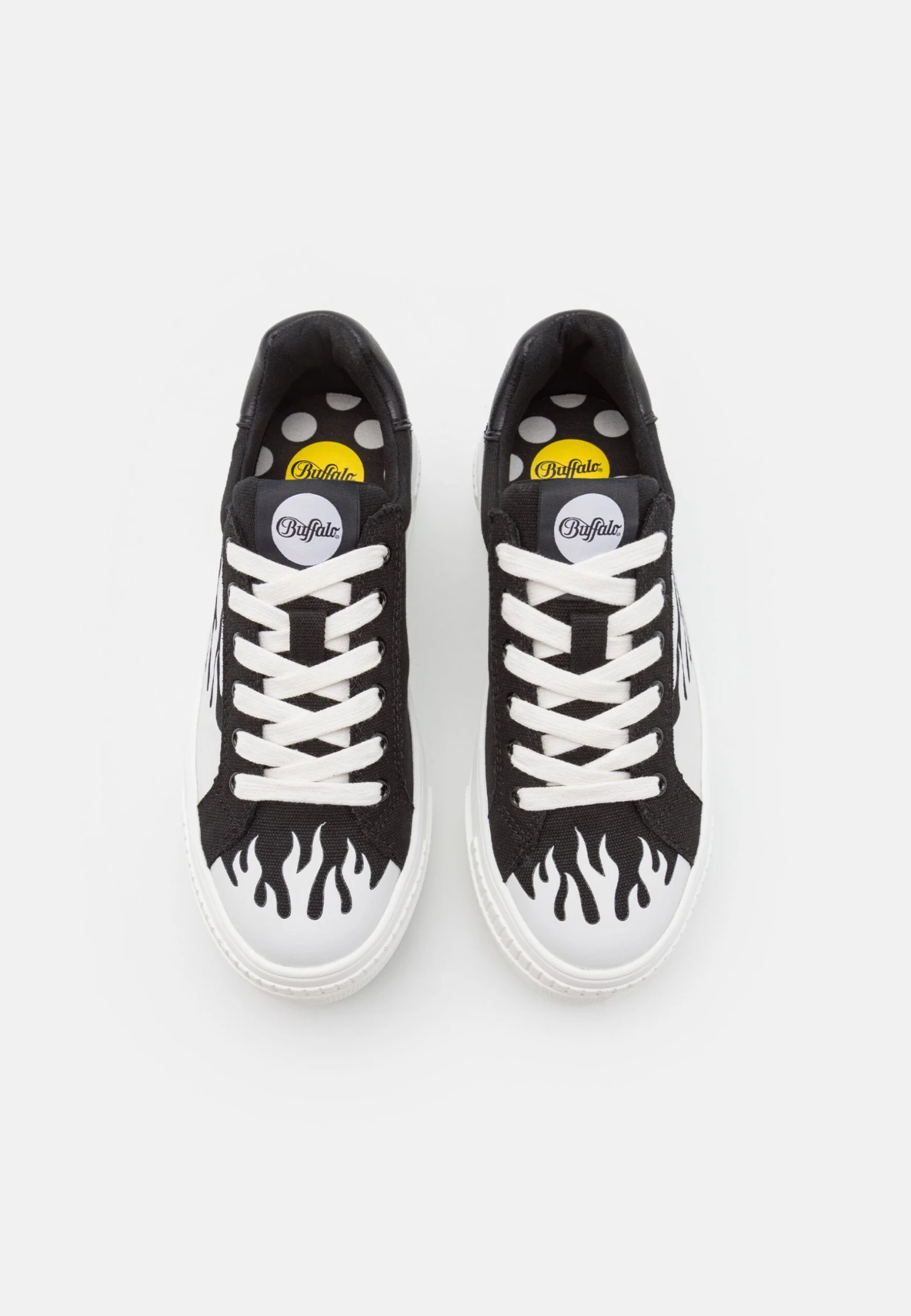 Buffalo Paired Flame - Baskets Basses - Black/White 8 Buffalo Paired Flame - Baskets Basses - Black/White – Image 6