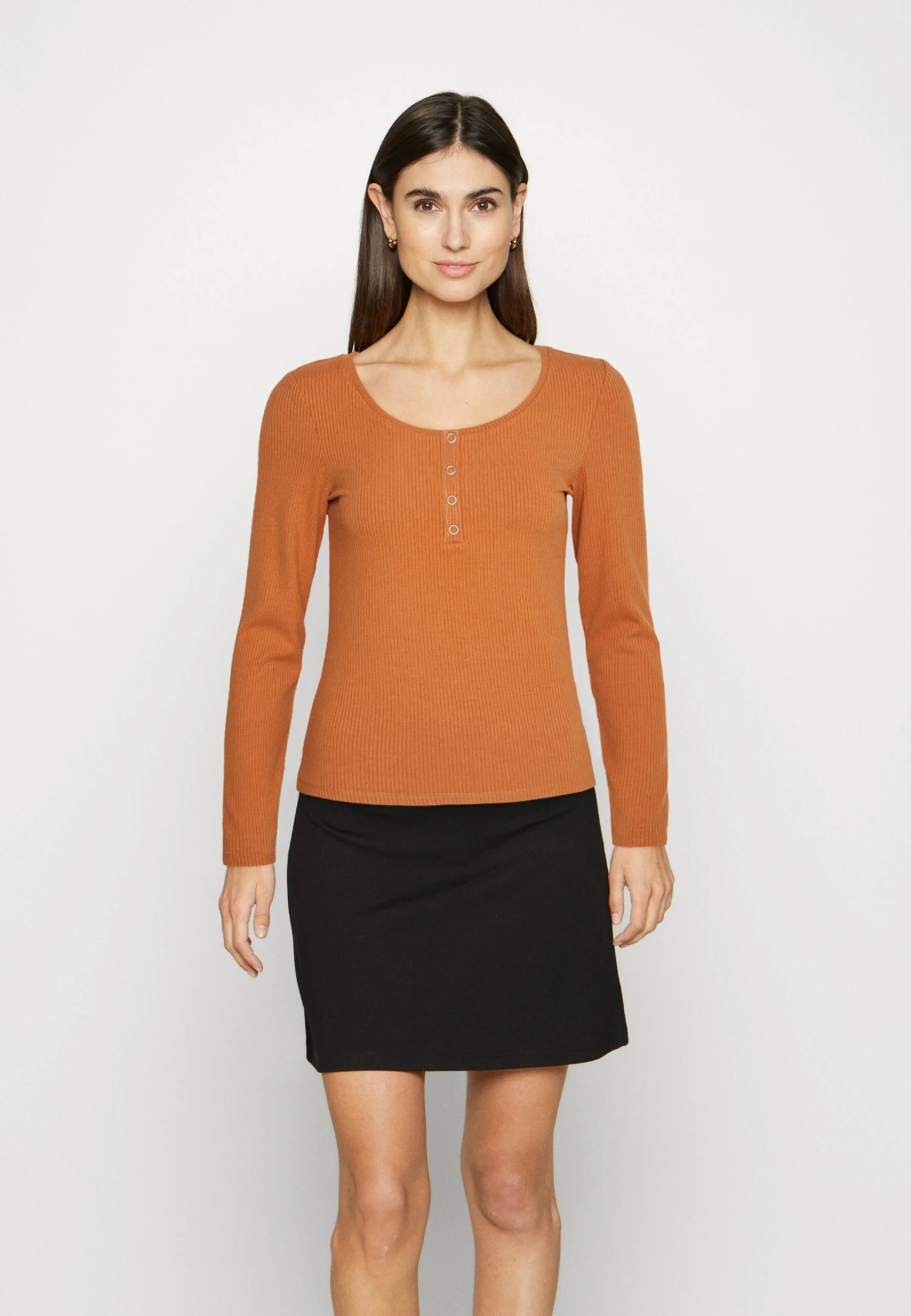 TOM TAILOR Denim T-Shirt À Manches Longues - Rusty Amber 3 TOM TAILOR Denim T-Shirt À Manches Longues - Rusty Amber