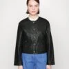 ARKET Veste En Cuir - Black 1 ARKET Veste En Cuir - Black -Next Soldes d356eebbfe674d49ba34f047ca36ffd3