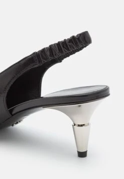 PROENZA SCHOULER Spike Slingbacks - Escarpins - Black 13 PROENZA SCHOULER Spike Slingbacks - Escarpins - Black -Next Soldes d51285320b5f4346a28086eb625001ff