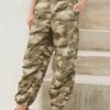 Next Parachute Standard - Pantalon Cargo - Camouflage Embroidered 2 Next Parachute Standard - Pantalon Cargo - Camouflage Embroidered -Next Soldes d5dcc72283d8412db4fee70bd4cb49dd