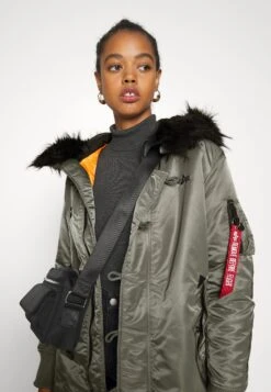 Alpha Industries Long Fishtail - Parka - Vintage Green 16 Alpha Industries Long Fishtail - Parka - Vintage Green -Next Soldes d6935110d417486cbca242188bf4a941