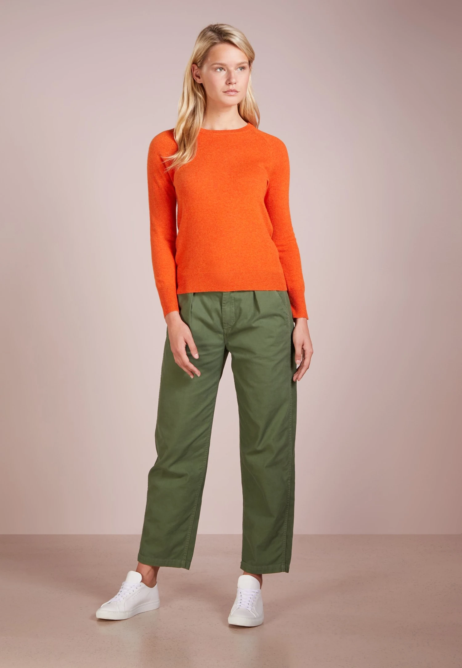 Classic Crew Neck - Pullover - Orange 4 Classic Crew Neck - Pullover - Orange – Image 2