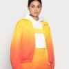 Calvin Klein Jeans Windbreaker - Blouson Bomber - Yellow 2 Calvin Klein Jeans Windbreaker - Blouson Bomber - Yellow -Next Soldes db58caeb4f6e4680bce74fb7eb9eab68