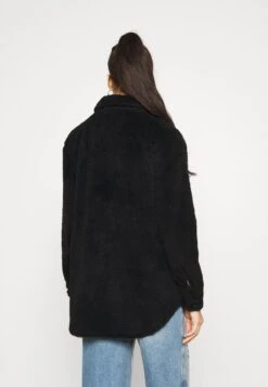 Noisy May Nmsuzzi Jacket - Manteau Court - Black 9 Noisy May Nmsuzzi Jacket - Manteau Court - Black -Next Soldes dbe1e1aef65742f9ae22d0ca7d3987f1