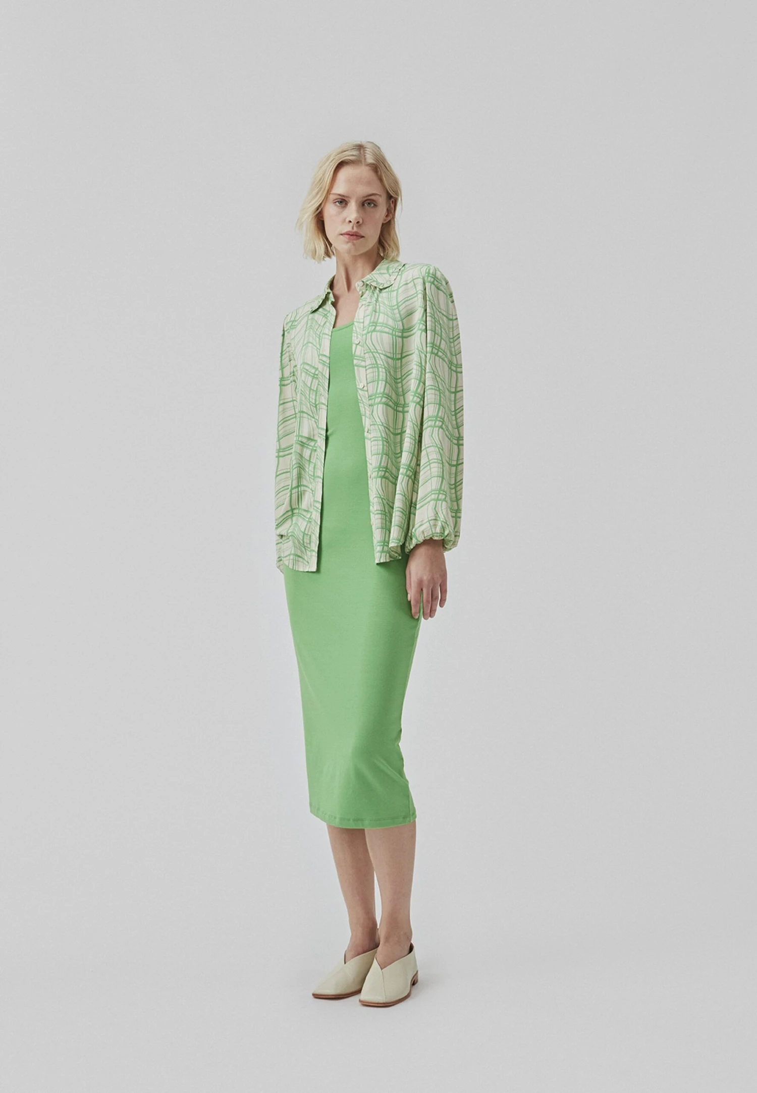 Modström Tulla Long - Robe En Jersey - Classic Green 5 Modström Tulla Long - Robe En Jersey - Classic Green – Image 3