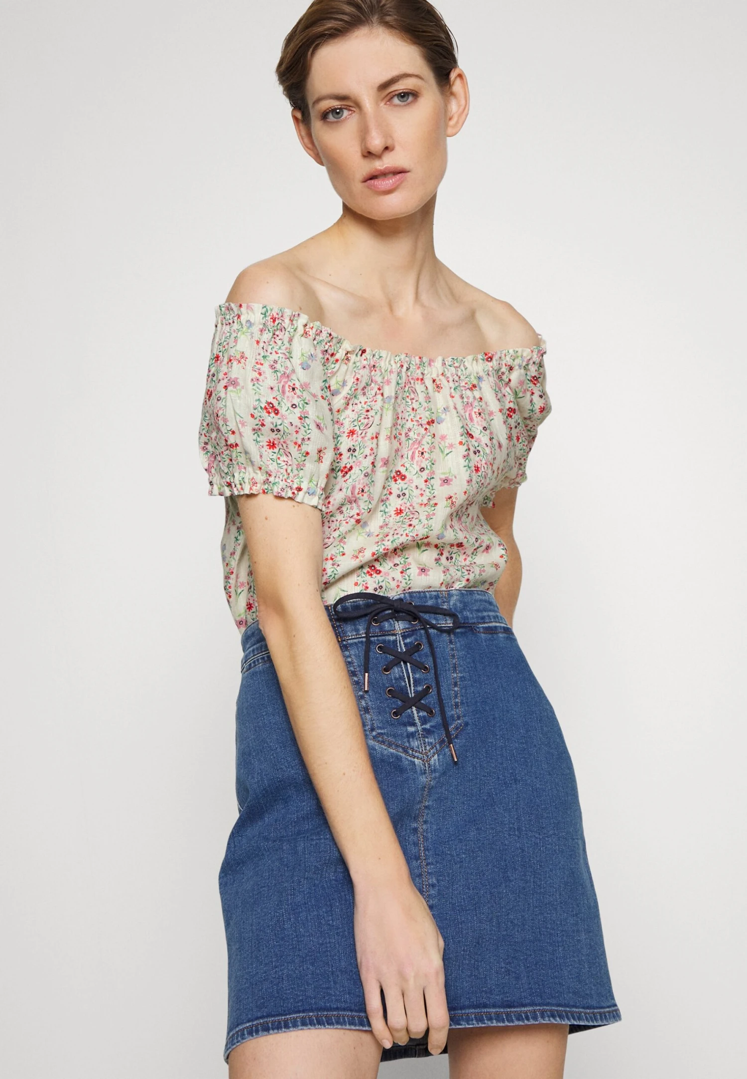 See By Chloé Blouse - Multicolor White 6 See By Chloé Blouse - Multicolor White – Image 4