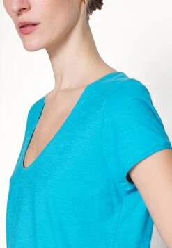 DRYKORN Avivi - T-Shirt Basique - Blue 13 DRYKORN Avivi - T-Shirt Basique - Blue -Next Soldes dec9873ed5314f3f82f78e0d07ad3ea7