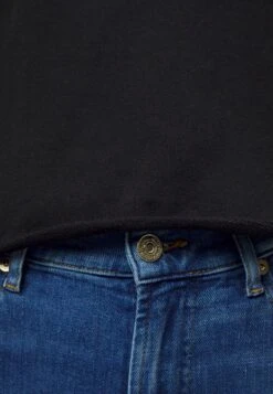 7 For All Mankind Crewneck - Sweatshirt - Black 13 7 For All Mankind Crewneck - Sweatshirt - Black -Next Soldes e06a46019aea43d9908ea2b0c9c4a941