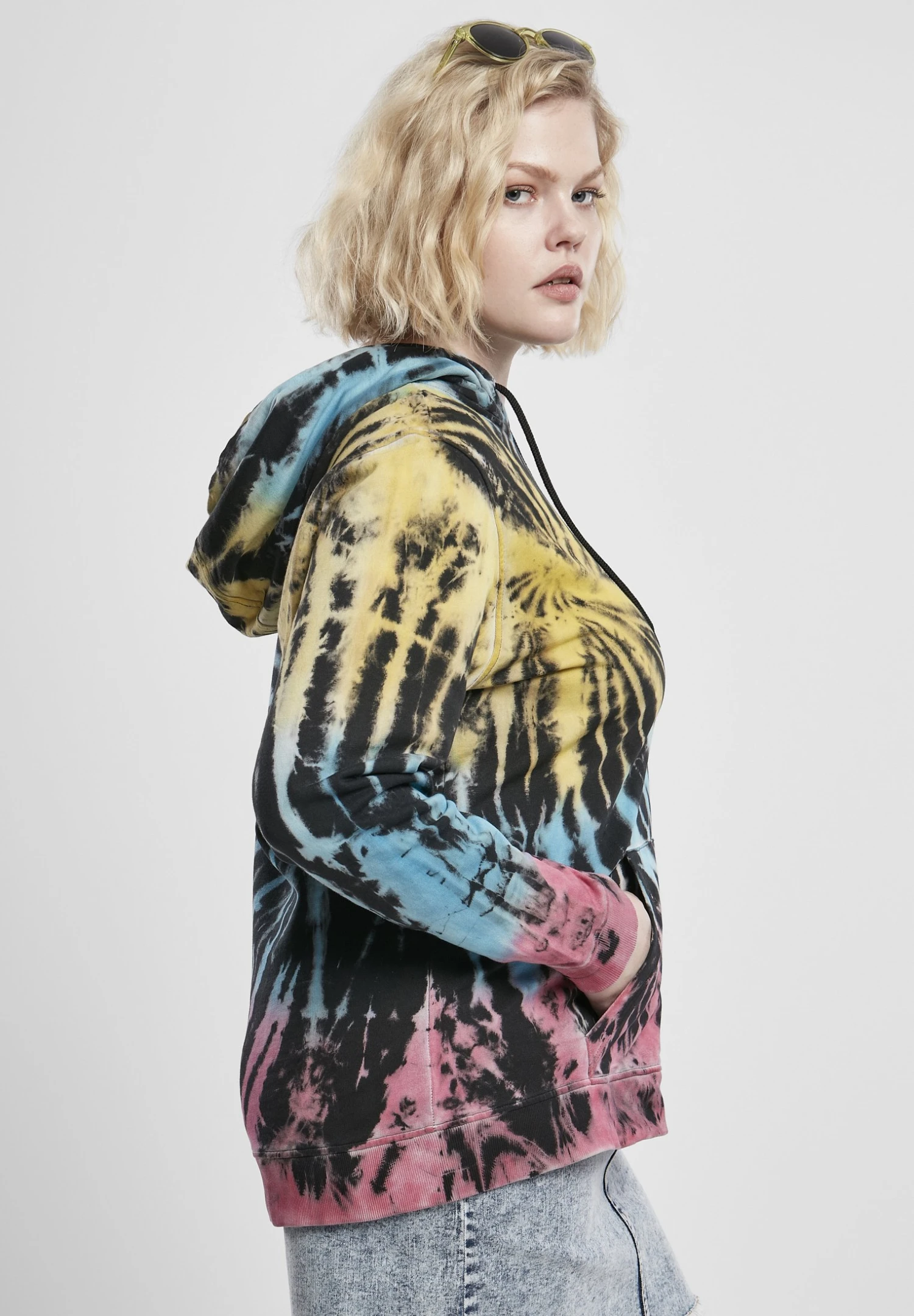 URBAN CLASSICS Ladies Tie Dye Hoody - Sweat À Capuche - Black 5 URBAN CLASSICS Ladies Tie Dye Hoody - Sweat À Capuche - Black – Image 3