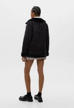 PULL & BEAR Double Faced - Veste En Similicuir - Mottled Black 10 PULL & BEAR Double Faced - Veste En Similicuir - Mottled Black -Next Soldes e6b175a0f307488aaf72d55edefadb80