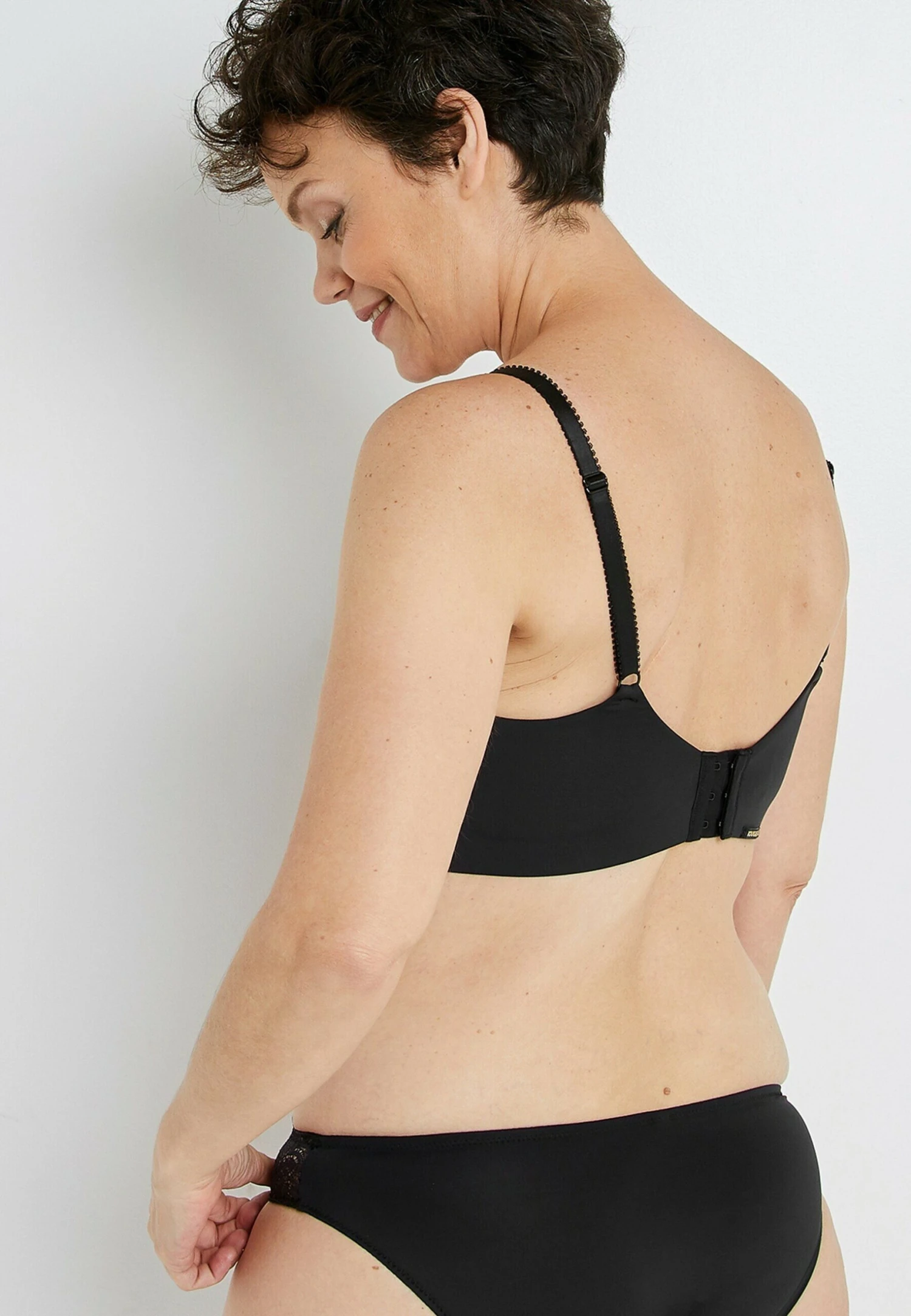 Brassière - Noir 5 Brassière - Noir – Image 3