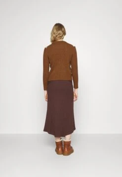 Coach Intarsia Ski Sweater - Pullover - Saddle 12 Coach Intarsia Ski Sweater - Pullover - Saddle -Next Soldes e91cbc7e0e5b4849b0e66d7423838358