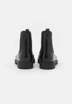 Tamaris Bottes En Caoutchouc - Liquid Black 11 Tamaris Bottes En Caoutchouc - Liquid Black -Next Soldes e94289a92e0a466e9df5ce12c0854354