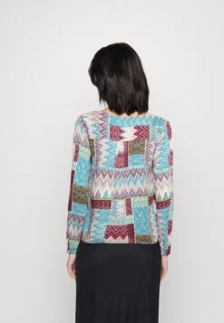 ONLY Onlalma Life Selena - T-Shirt À Manches Longues - Molten Lava 10 ONLY Onlalma Life Selena - T-Shirt À Manches Longues - Molten Lava -Next Soldes ea4a31ae83854244871f0387ebd605eb