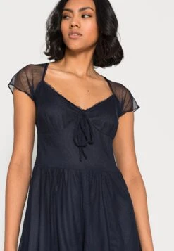 Wal G Selma Cuffed Sleeve - Combinaison - Navy 11 Wal G Selma Cuffed Sleeve - Combinaison - Navy -Next Soldes ec557b13fe8a405a83801a4fd95848e3