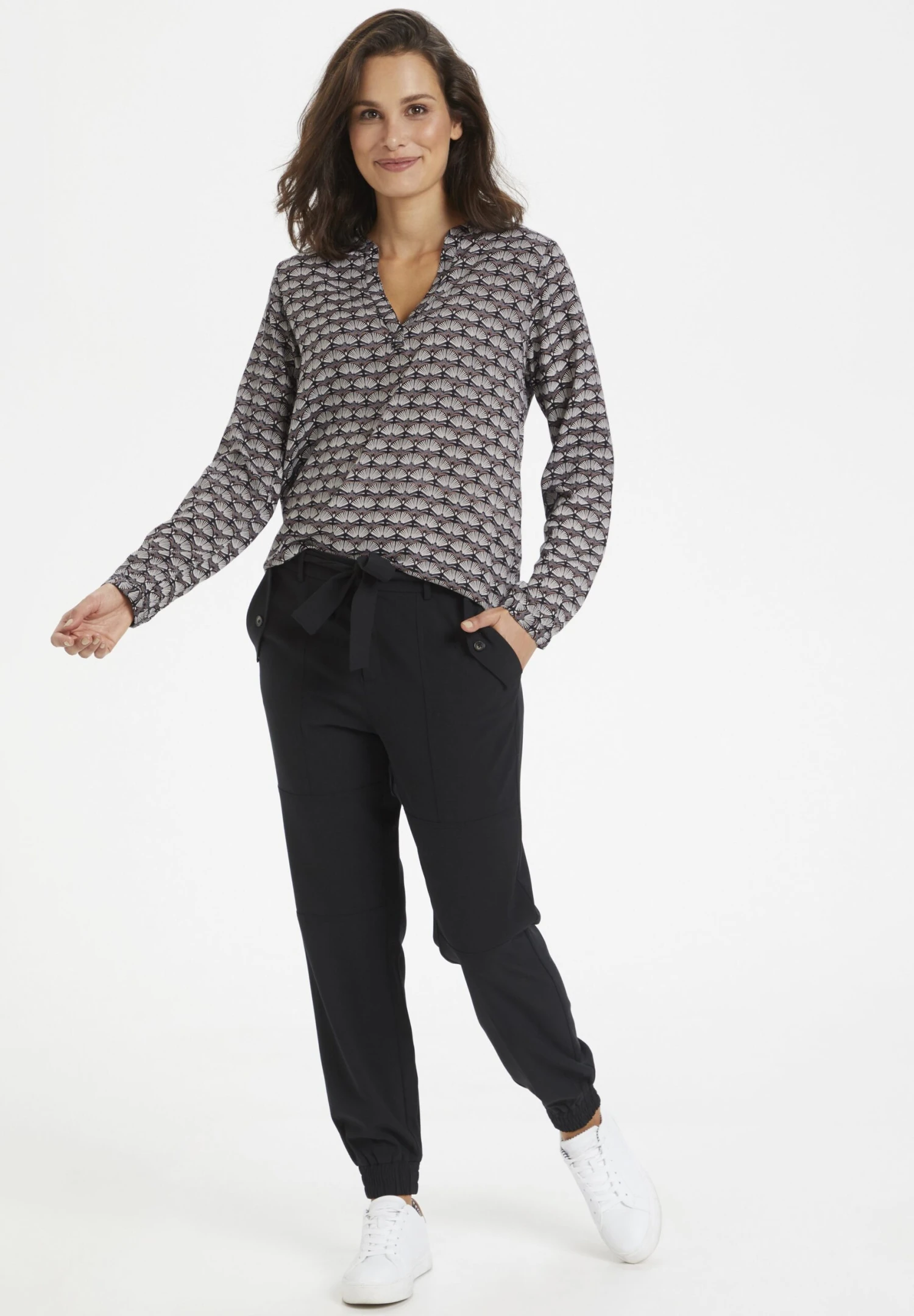 Kaffe Eva Tilly Blouse - T-Shirt À Manches Longues - Black/Woodsmoke 4 Kaffe Eva Tilly Blouse - T-Shirt À Manches Longues - Black/Woodsmoke – Image 2