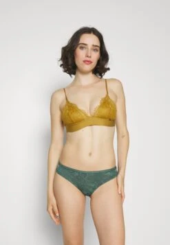 Triumph Amourette Charm Brazilian - Slip - Smoky Green -Next Soldes ed0bd21a9a61497e93f8507160e8560a