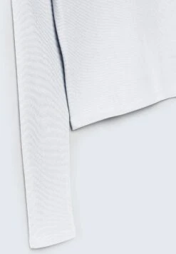 Stradivarius Asymmetrisches - T-Shirt À Manches Longues - Off White 16 Stradivarius Asymmetrisches - T-Shirt À Manches Longues - Off White -Next Soldes ed418a9f86b44fe993c89c07ddaaa6fc