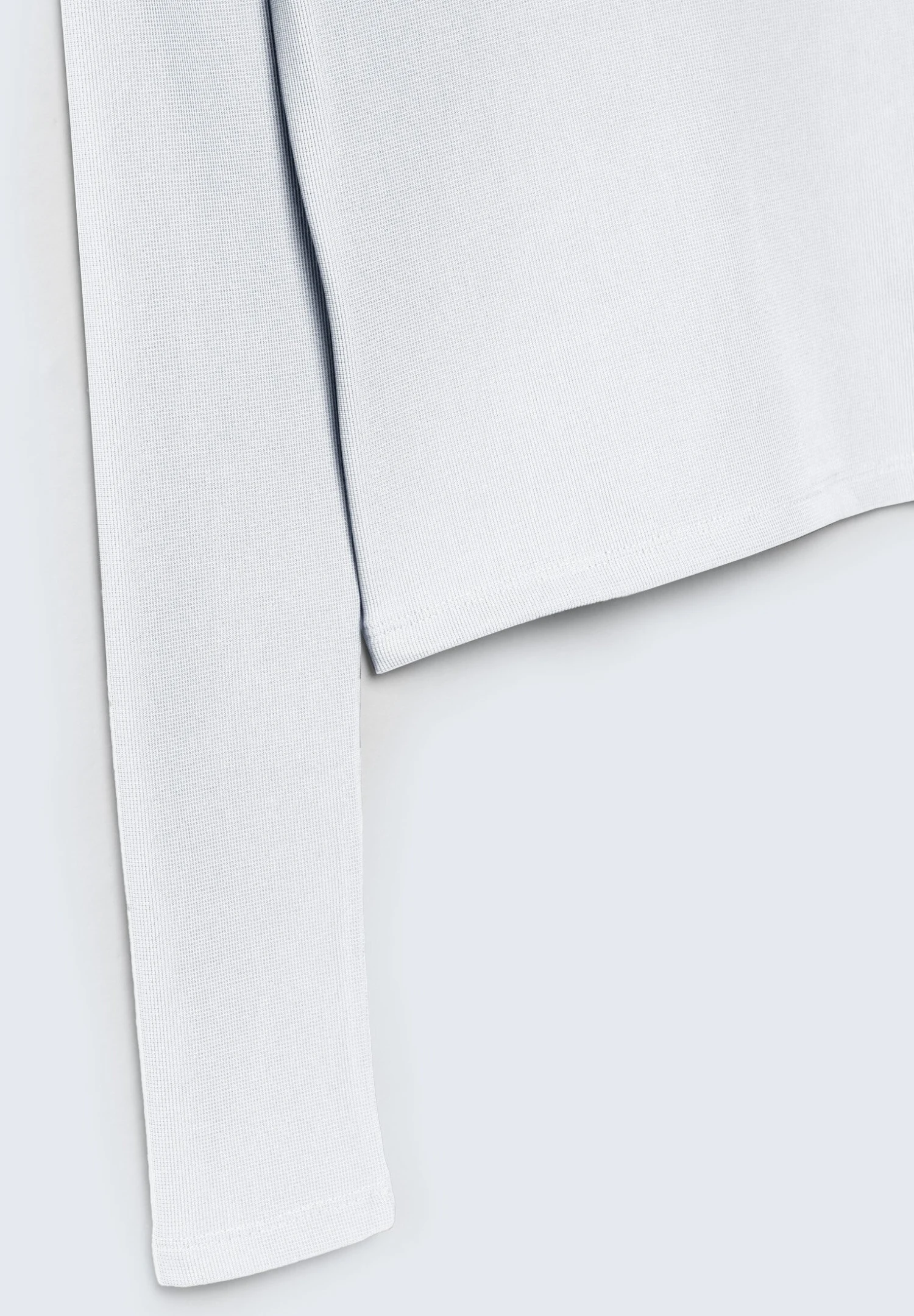 Stradivarius Asymmetrisches - T-Shirt À Manches Longues - Off White 9 Stradivarius Asymmetrisches - T-Shirt À Manches Longues - Off White – Image 7