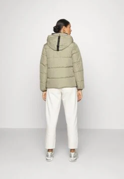 ESPRIT Sporty - Veste D'Hiver - Pale Khaki 9 ESPRIT Sporty - Veste D'Hiver - Pale Khaki -Next Soldes ef23b1d8cd8943198a9e75520bd83db3